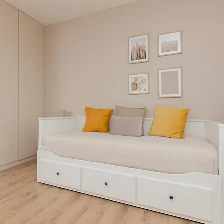Cozy & Bright Studio Zupnicza By Noclegi Renters Warsaw Exterior photo