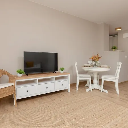 Cozy & Bright Studio Zupnicza By Noclegi Renters Warsaw Exterior photo